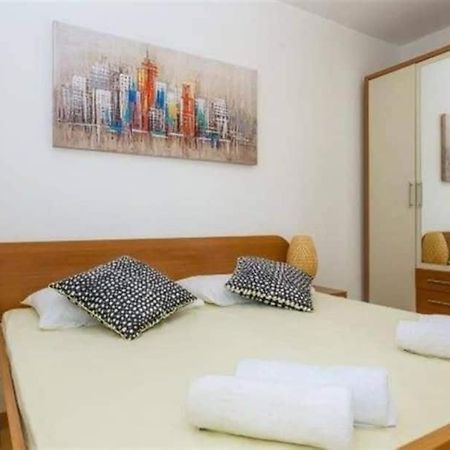 Islando 3 Apartment Novalja Ngoại thất bức ảnh