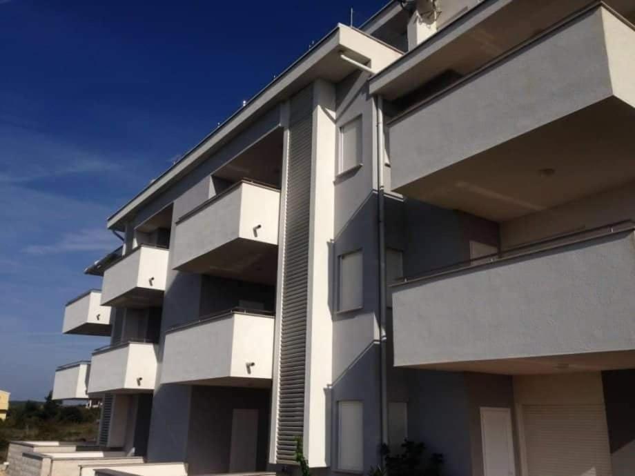 Islando 3 Apartment Novalja Ngoại thất bức ảnh